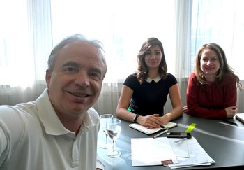 Dr. Bernhard Winkler mit unseren TRESCON Kolleginnen aus Brünn