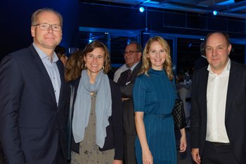 Michael Grininger (HR-Director ENGEL Austria) und Gattin Sandra Grininger (HR-Manager E. Hawle Armaturenwerke GmbH), Karoline Kohl (Prokuristin Scherb Invest GmbH), Horst Populorum (Geschäftsführung Scherb Invest GmbH) 