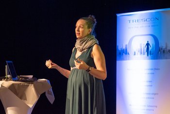 Keynote Speakerin Harriet Kasper (Researcher & Consultant Fraunhofer Institut) 