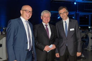 Andreas Szigmund (Vorstandsvorsitzender Invest AG), Ferdinand Hochleitner (Geschäftsführung OÖ Wohnbau), Reinhold Klinger (Geschäftsführung TRESCON)